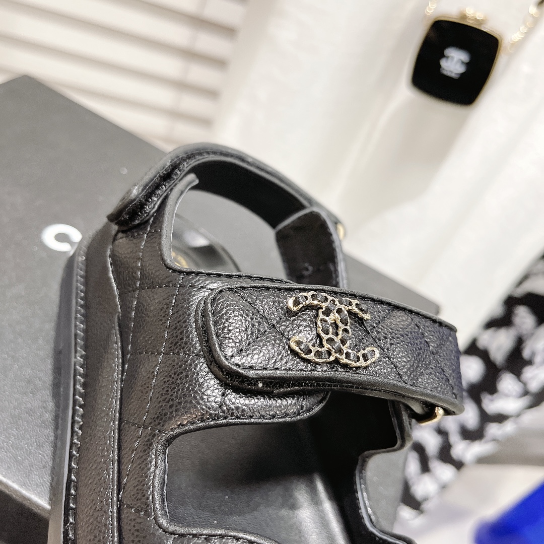 Women's high heels